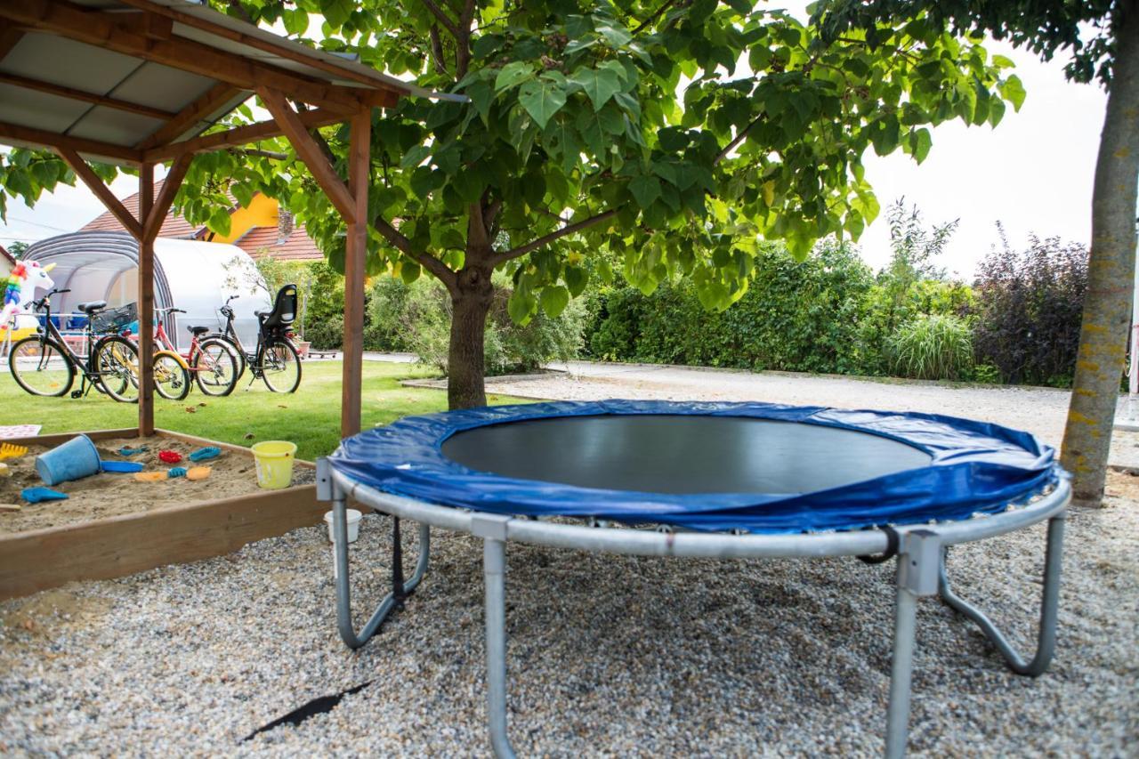 Pelso Panzio Bed and Breakfast Balatonmáriafürdő Eksteriør billede
