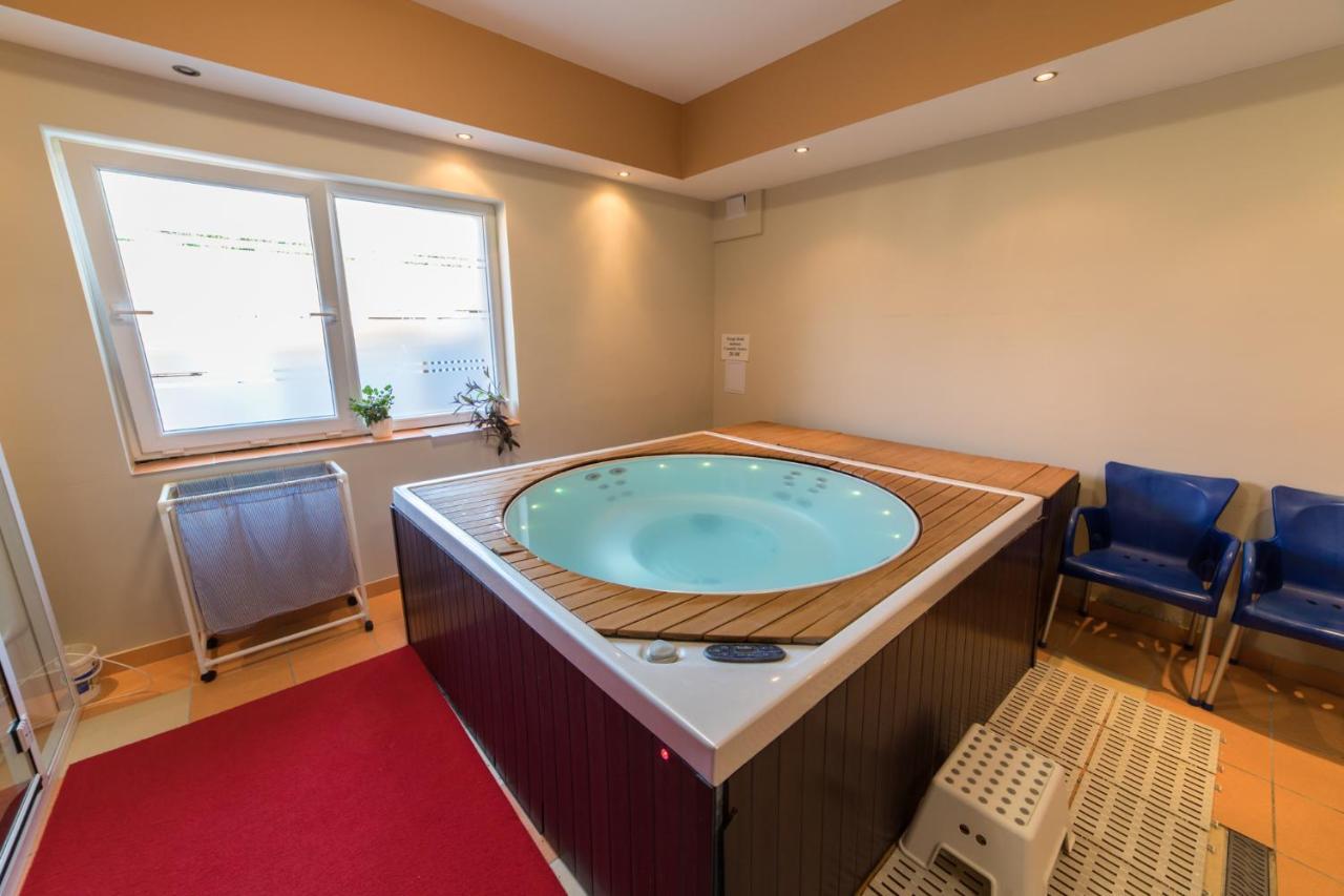 Pelso Panzio Bed and Breakfast Balatonmáriafürdő Eksteriør billede